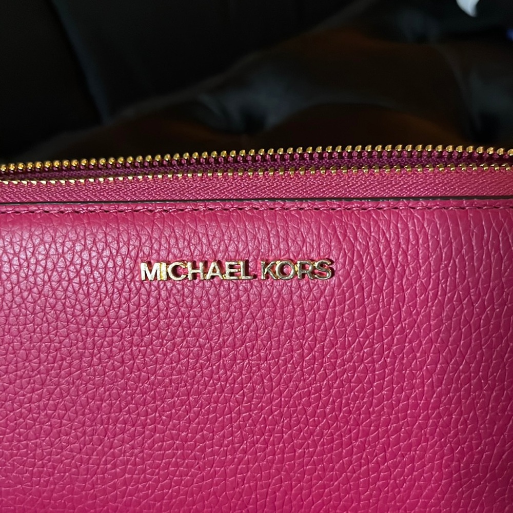 Micheal Kors Wallet